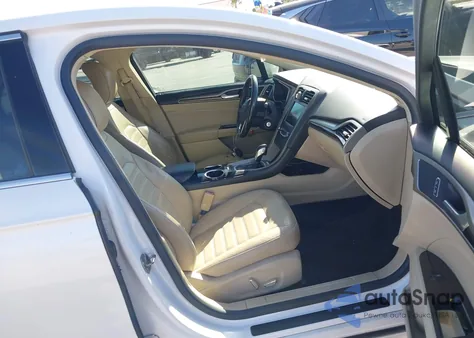 2013 Ford Fusion Hybrid Se z USA, uszkodzony, nr VIN 3FA6P0LU1DR265994